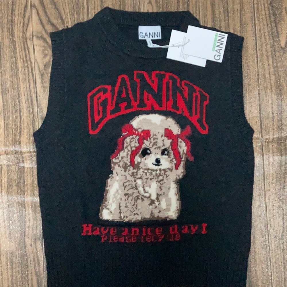 Ganni Women’s Black puppy wool vest  size Small
